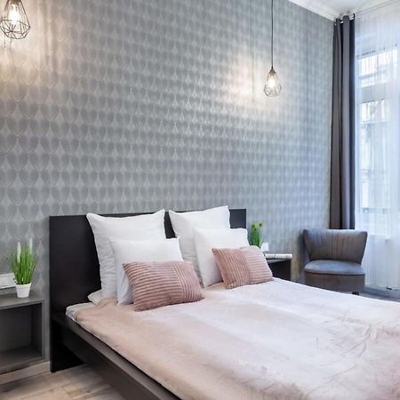 Extra Central And New Studio Budapest Exteriör bild