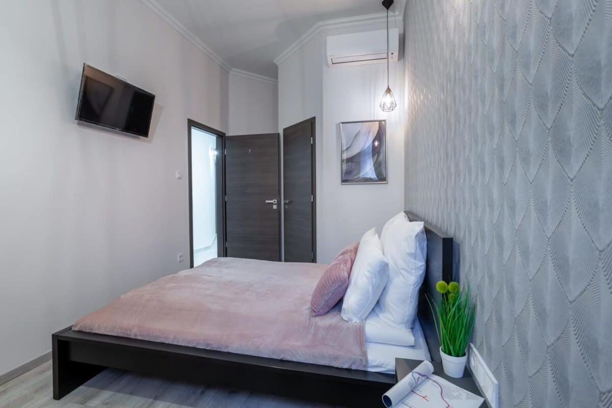 Extra Central And New Studio Budapest Exteriör bild